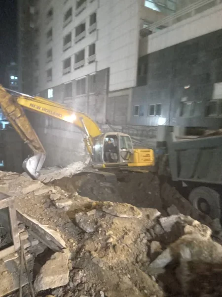 ادامه عملیات گودبرداری ساختمان شماره 2 وزارت جهاد کشاورزی